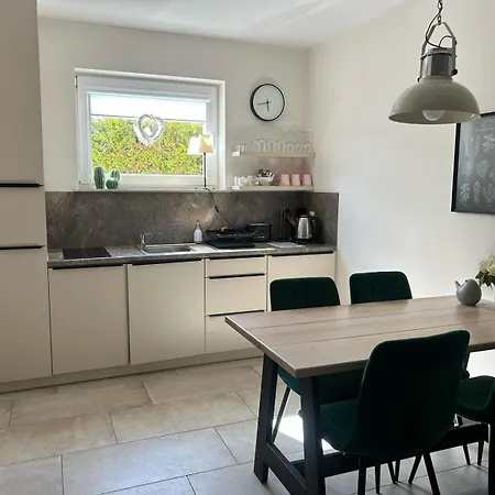 Apatramenty Gaga * Debki