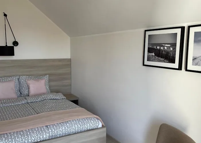 Apatramenty Gaga * Dębki