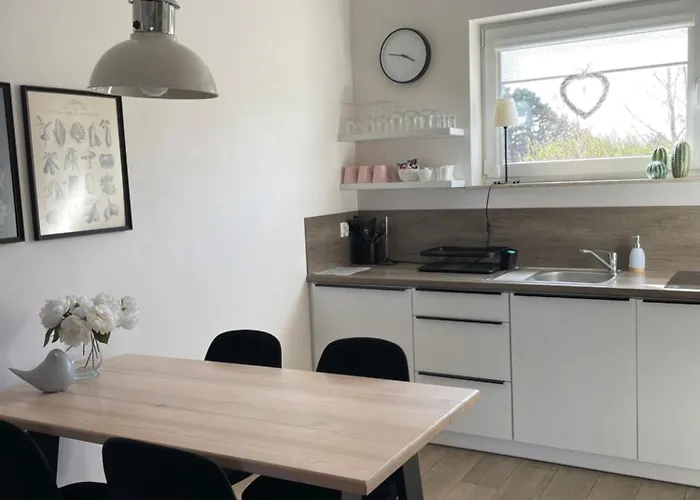 Apatramenty Gaga Lägenhet *