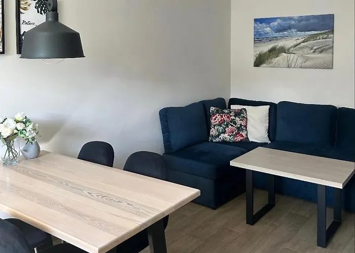 Apatramenty Gaga Apartment Debki